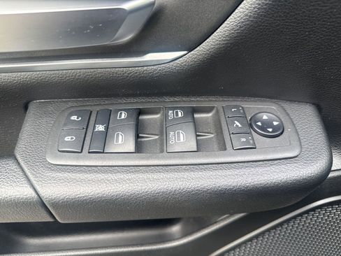 Used 2021 RAM 1500 Big Horn AWD/4WD image 26