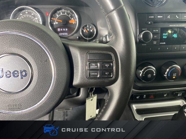 Used 2014 Jeep Compass Latitude AWD/4WD image 21