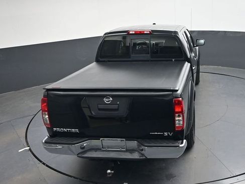 Used 2018 Nissan Frontier SV image 22
