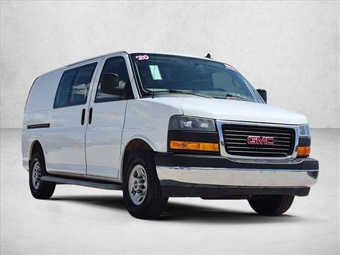 Used 2020 GMC Savana 2500 w/ Driver Convenience Package RWD image 3