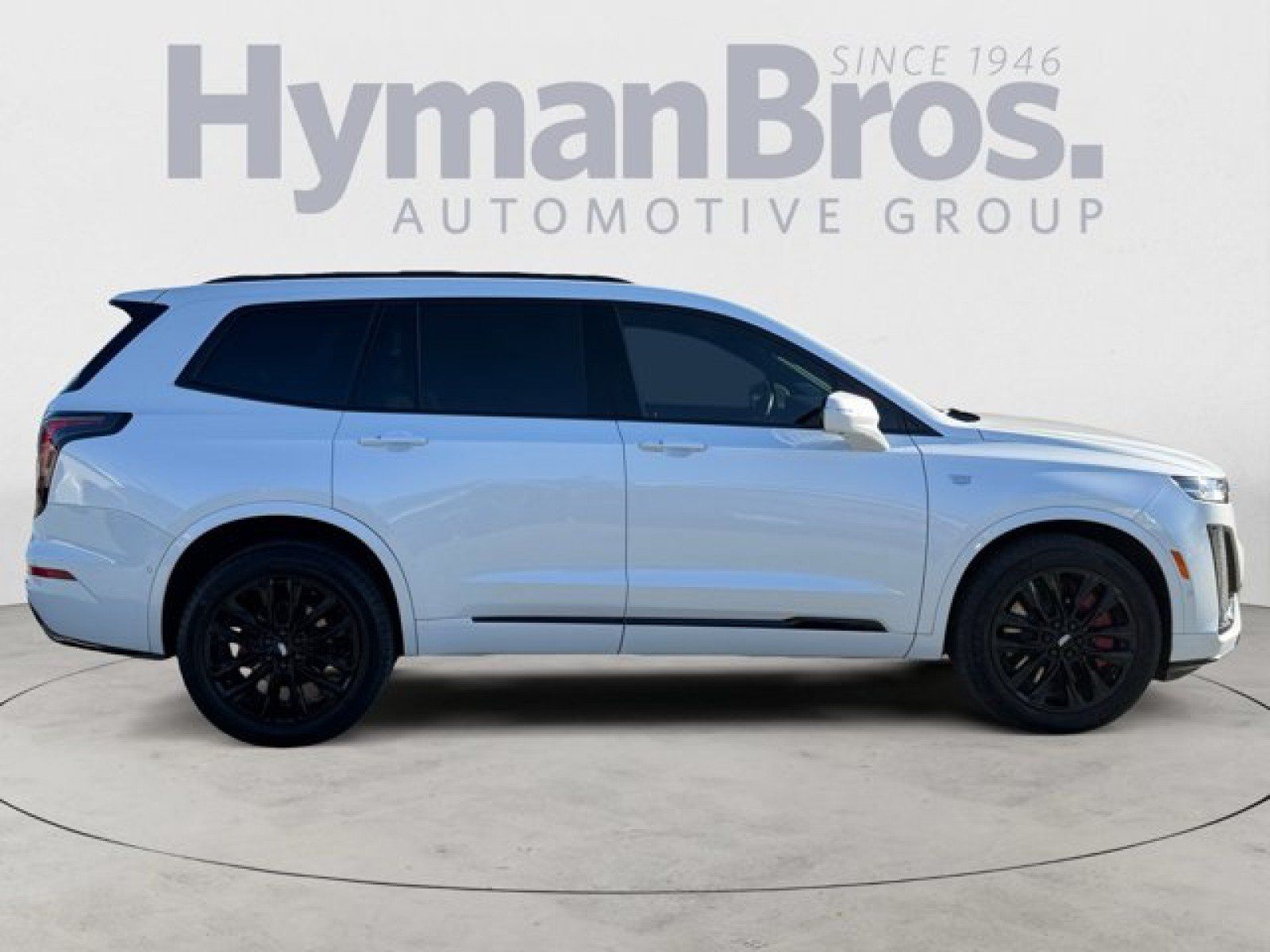 Used 2024 Cadillac XT6 Sport w/ LPO, Onyx Lite Package AWD/4WD image 2