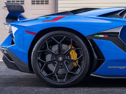 Used 2021 Lamborghini Aventador SVJ AWD/4WD image 62