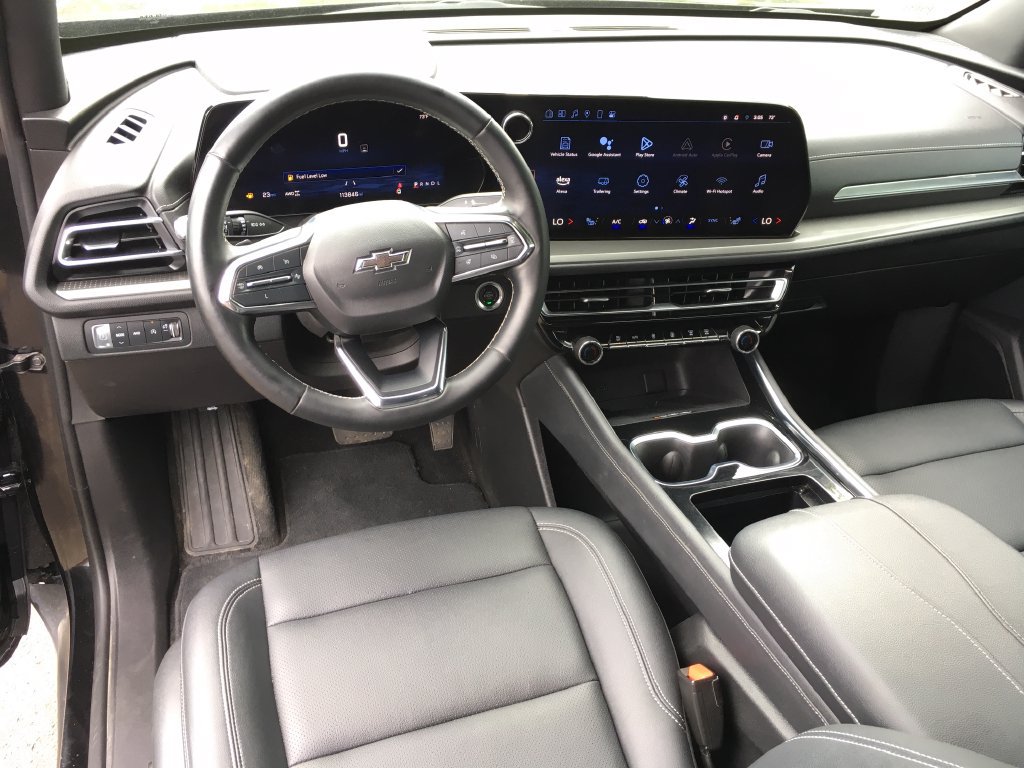 Used 2024 Chevrolet Traverse LT w/ Midnight/Sport Edition AWD/4WD image 23