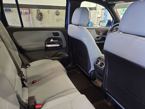 New 2026 Mercedes-Benz GLB 250 image 11