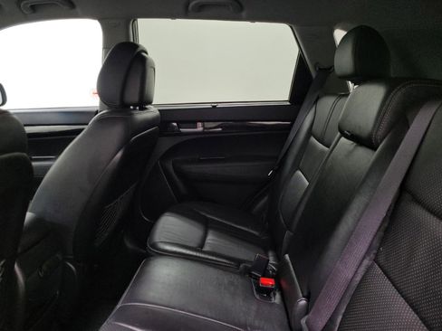 Used 2015 Kia Sorento LX AWD/4WD image 18
