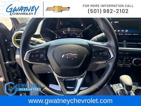 Used 2024 Chevrolet Trax ACTIV w/ Driver Confidence Package FWD image 15