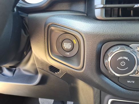 New 2026 Jeep Gladiator Sport AWD/4WD image 24