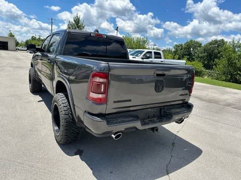 Used 2019 RAM 1500 Laramie AWD/4WD image 18
