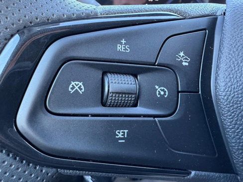 New 2026 Chevrolet Trax LT FWD image 11