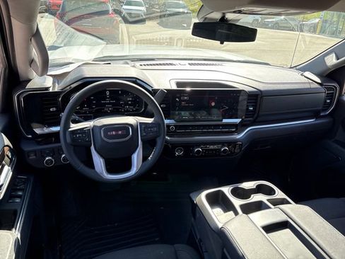 Used 2023 GMC Sierra 1500 Elevation AWD/4WD image 8
