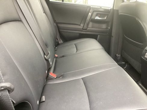 Used 2023 Toyota 4Runner TRD Off-Road Premium w/ Off Road Premium Plus Package image 6