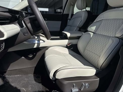 New 2026 Lincoln Nautilus Black Label image 17