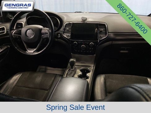Certified 2021 Jeep Grand Cherokee Laredo X AWD/4WD image 40