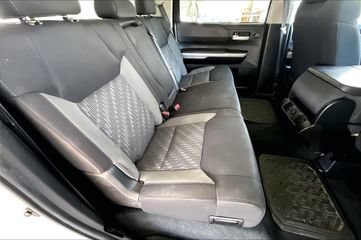 Used 2021 Toyota Tundra SR5 AWD/4WD image 11