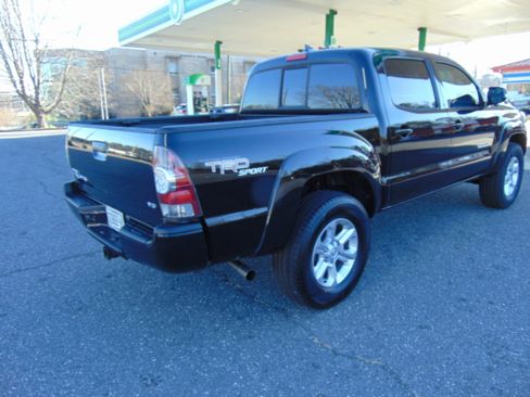 Used 2012 Toyota Tacoma 4x4 Double Cab image 3