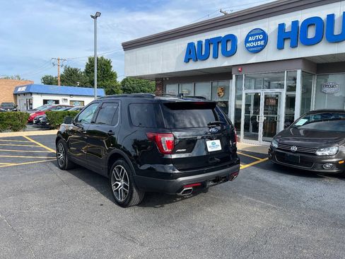 Used 2017 Ford Explorer Sport w/ Equipment Group 401A AWD/4WD image 11
