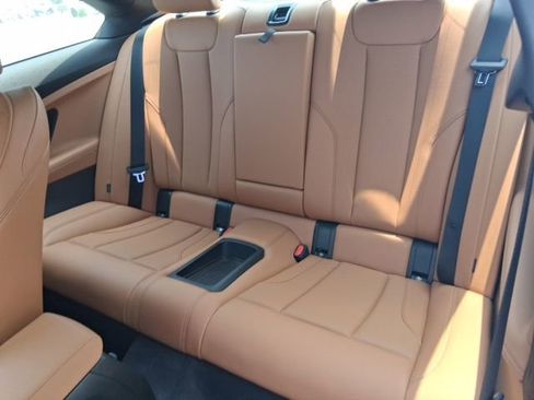 Used 2024 BMW 230i Coupe w/ Convenience Package RWD image 15