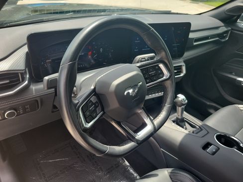 Used 2025 Ford Mustang Premium RWD image 16