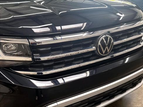 Used 2023 Volkswagen Atlas SE FWD image 35