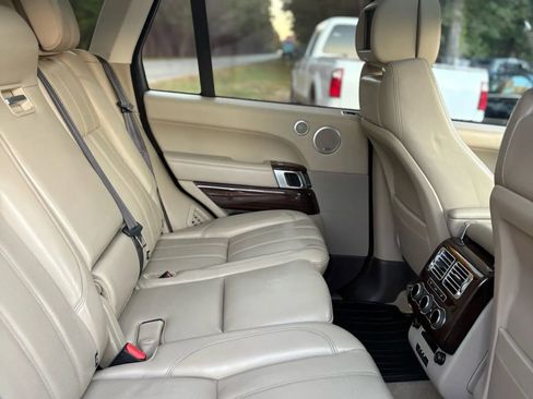 Used 2015 Land Rover Range Rover Supercharged image 39
