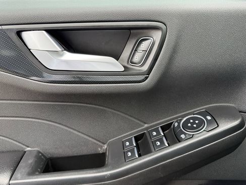 Used 2023 Ford Escape ST-Line w/ Tech Pack #1 FWD image 22