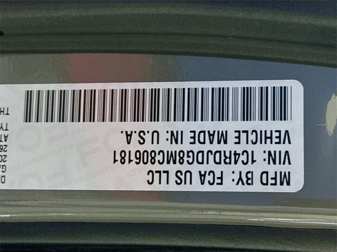 Used 2021 Dodge Durango GT image 34
