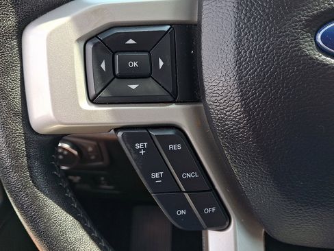 Used 2019 Ford F150 Lariat AWD/4WD image 23