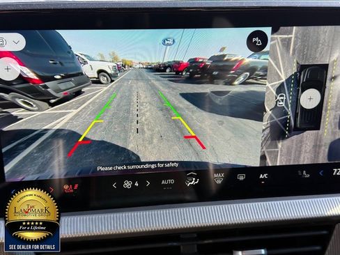 Used 2025 Ford Explorer ST-Line image 13