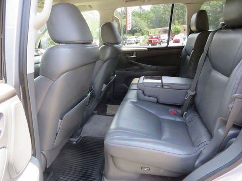 Used 2009 Lexus LX 570 4WD image 26