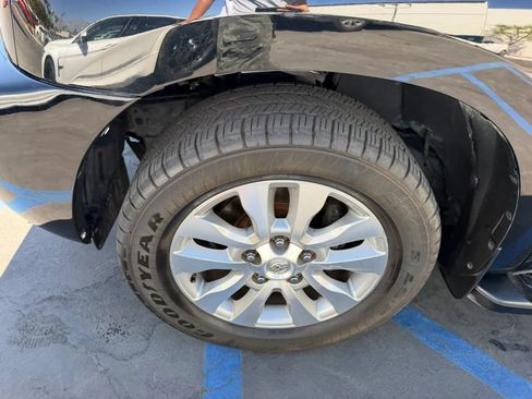 Used 2012 Toyota Sequoia Limited RWD image 40
