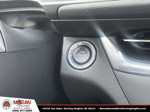 Certified 2024 Buick Envista Sport Touring w/ Convenience I Package FWD image 31
