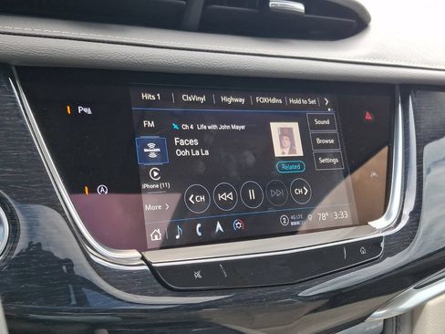 Used 2024 Cadillac XT6 Premium Luxury w/ LPO, Floor Liner Package AWD/4WD image 4