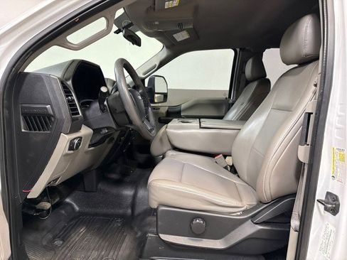 Used 2018 Ford F350 XL image 15