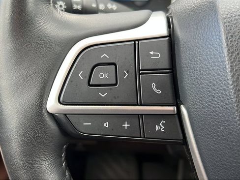 Used 2022 Toyota Highlander Platinum AWD/4WD image 20