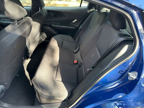 Used 2025 Toyota Prius LE image 31