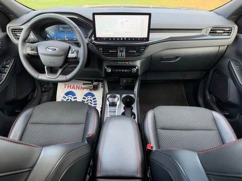 Certified 2023 Ford Escape ST-Line Select w/ Tech Pack #2 image 17