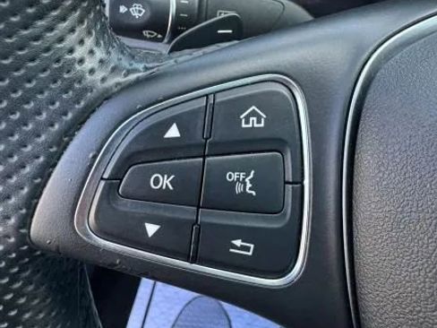 Used 2016 Mercedes-Benz C 300 4MATIC Sedan image 43