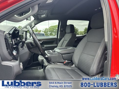 Used 2023 Chevrolet Silverado 1500 RST w/ Z71 Off-Road Package AWD/4WD image 11