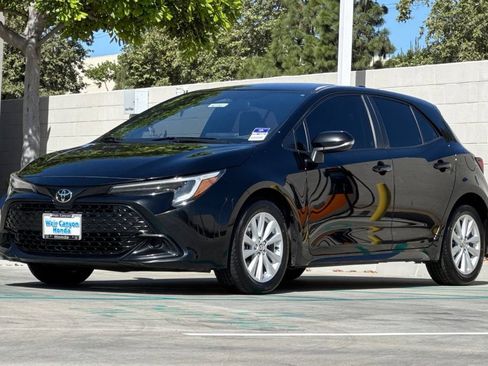 Used 2023 Toyota Corolla SE FWD image 10