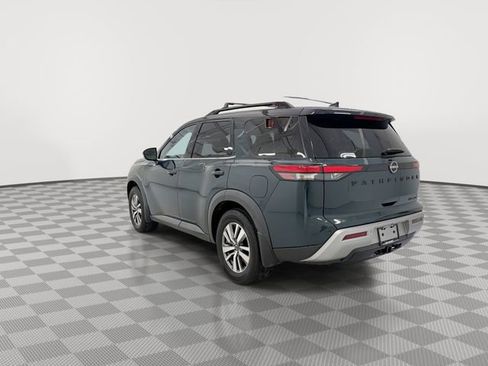 Used 2022 Nissan Pathfinder SL w/ SL Black Package image 8