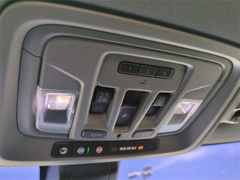 Used 2021 GMC Sierra 1500 SLT w/ SLT Premium Plus Package image 24