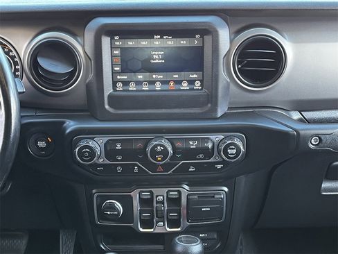 Used 2020 Jeep Gladiator Sport w/ Quick Order Package 24S image 15