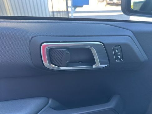 New 2025 Ford Bronco Base image 12