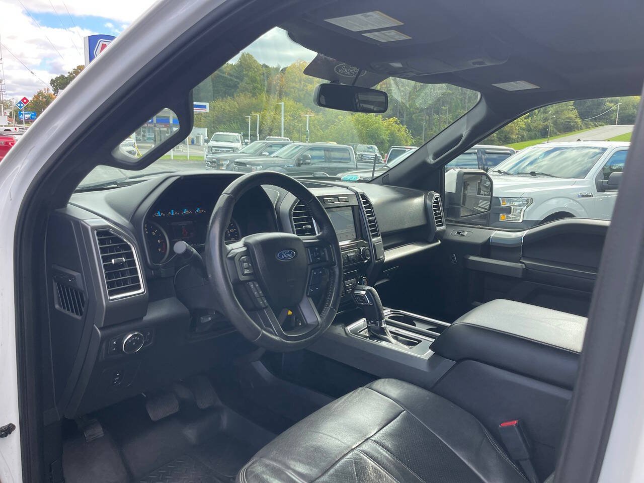 Used 2016 Ford F150 XLT w/ Equipment Group 302A Luxury AWD/4WD image 18