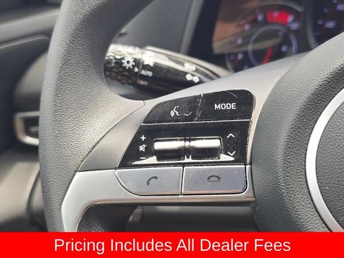 Used 2023 Hyundai Elantra SEL FWD image 22
