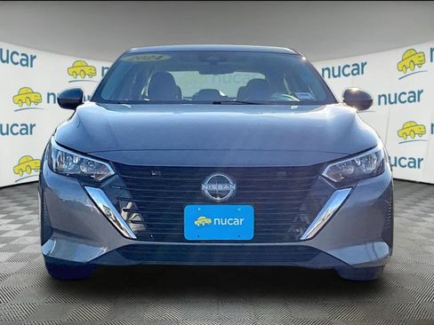 Used 2024 Nissan Sentra SV image 2
