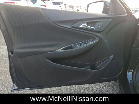 Used 2023 Chevrolet Malibu LT image 13