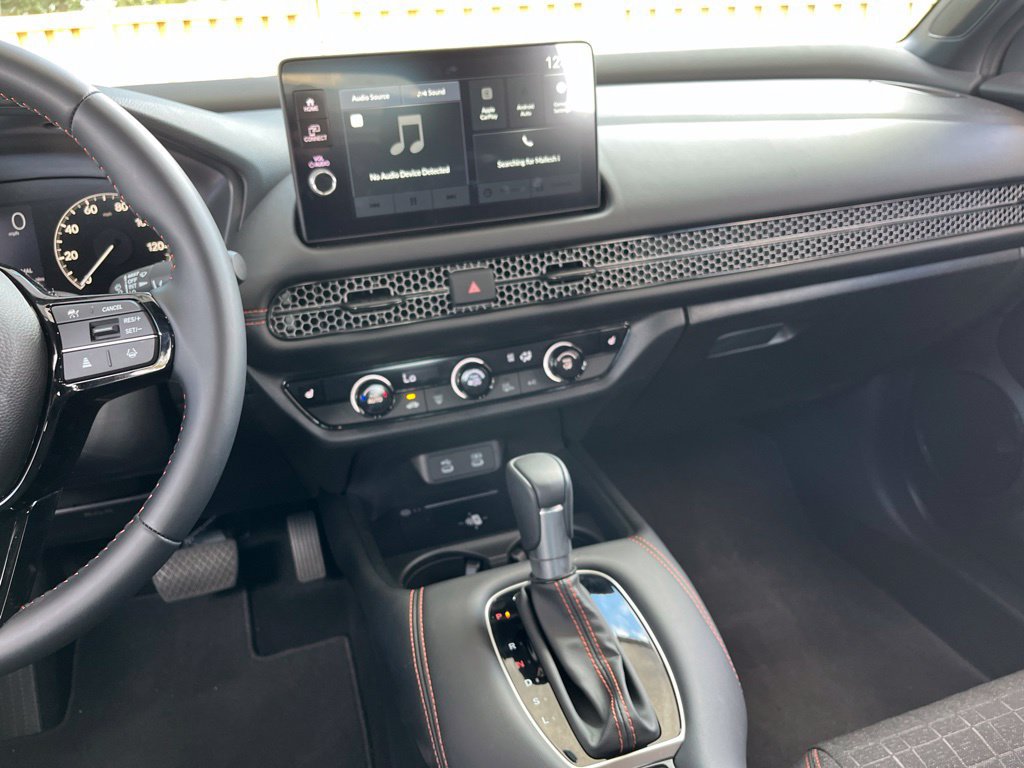 Certified 2027 Honda HR-V Sport image 18