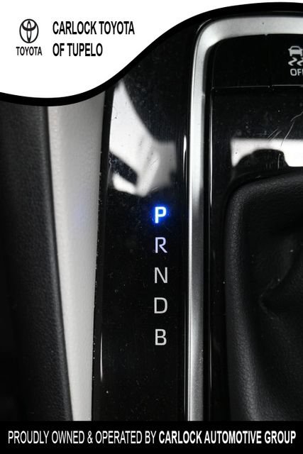 Used 2026 Toyota Corolla LE FWD image 32