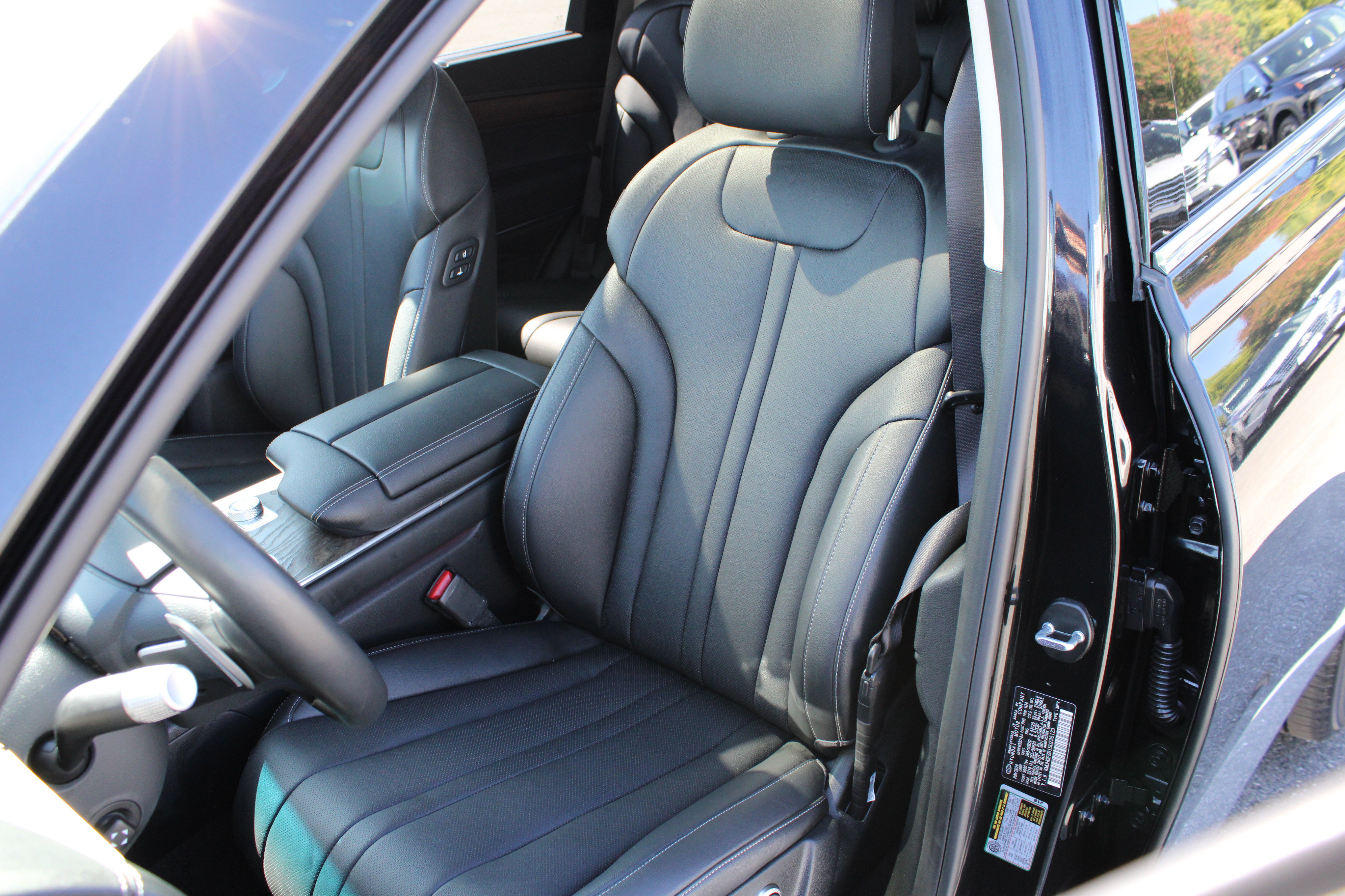 Used 2025 Genesis GV80 2.5T Select AWD/4WD image 22